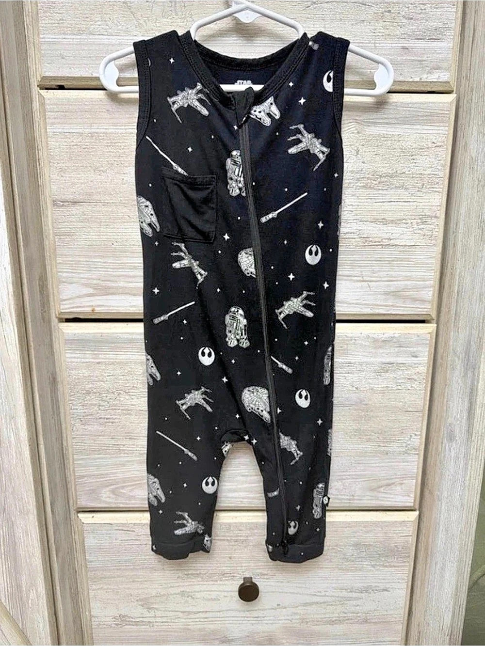 Kyte Baby Zippered Sleeveless Romper in STAR WARS 2T